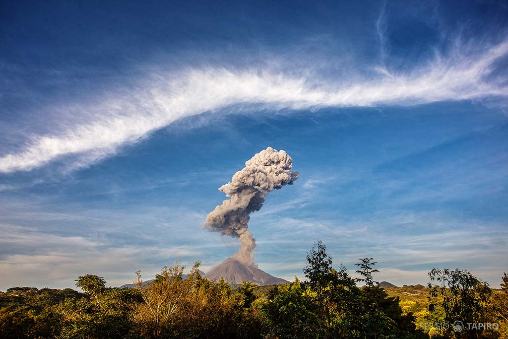 Foto: Caminito celeste - Sergio Tapiro Fotos de volcanes y Naturaleza | Prints